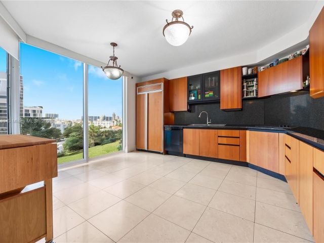 Продажа квартиры #607 - фото 6812644