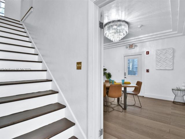 Продажа дома по адресу 1018 Jefferson Ave - фото 7469328