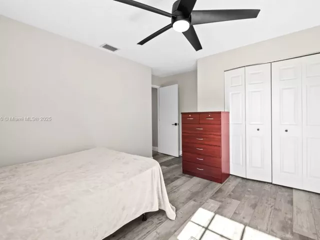 Продажа дома по адресу 10997 Long Boat Dr - фото 7450911