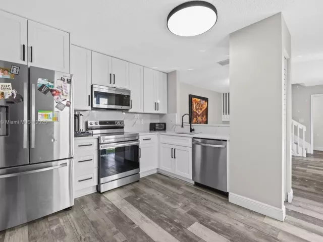 Продажа дома по адресу 10997 Long Boat Dr - фото 7450900