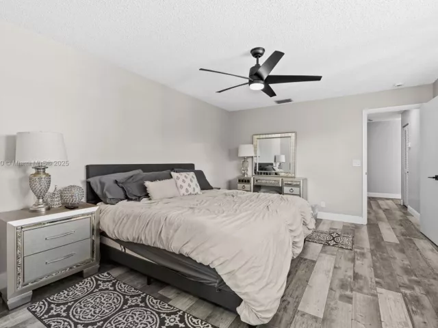 Продажа дома по адресу 10997 Long Boat Dr - фото 7450906