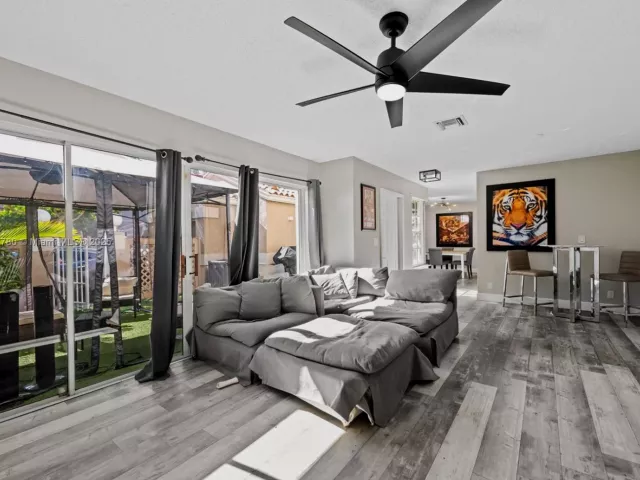 Продажа дома по адресу 10997 Long Boat Dr - фото 7450898