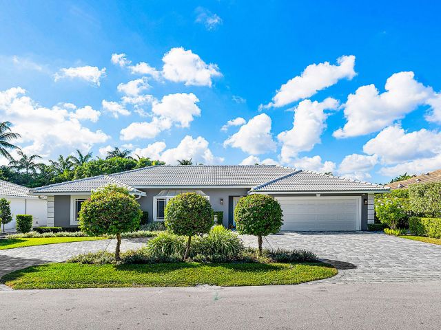 Продажа дома по адресу 2177 Areca Palm Road - фото 6854464