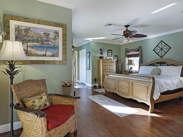 Продажа дома по адресу 801 NW 4th Avenue - фото 6830538