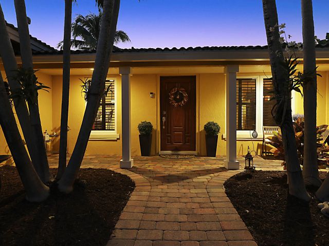 Продажа дома по адресу 801 NW 4th Avenue - фото 6830553