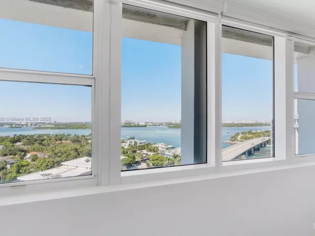 Продажа квартиры #1523 - фото 6813410