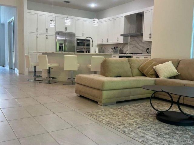 Дом в аренду по адресу 17534 Rainstream Road - фото 6814286