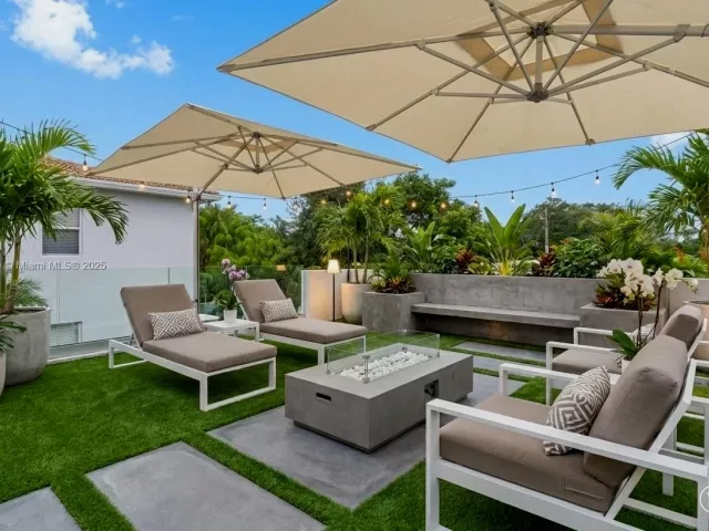 Продажа дома по адресу 5820 NW 3 AVE - фото 6813325