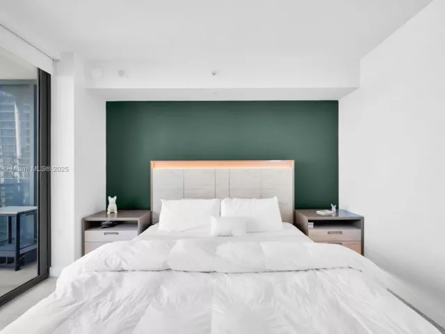 Продажа квартиры #3909 - фото 6813456