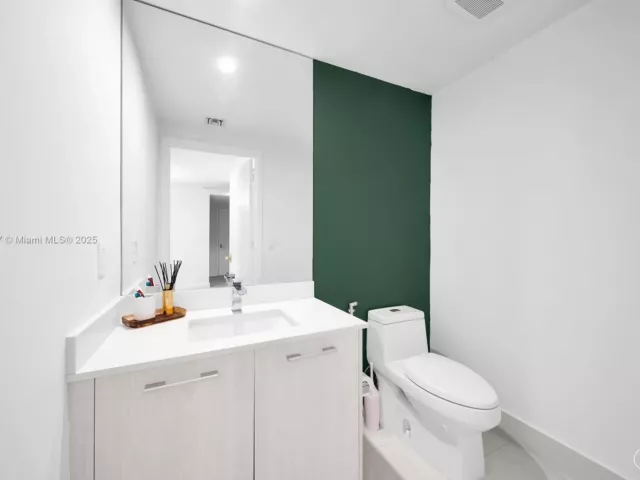 Продажа квартиры #3909 - фото 6813459