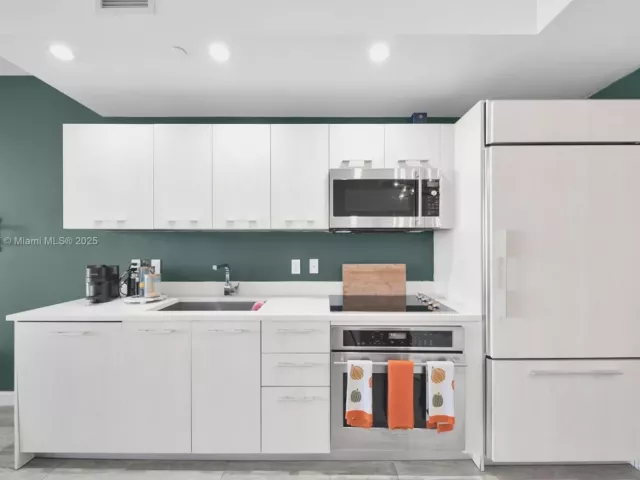 Продажа квартиры #3909 - фото 6813463