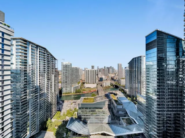 Продажа квартиры #3909 - фото 6813465