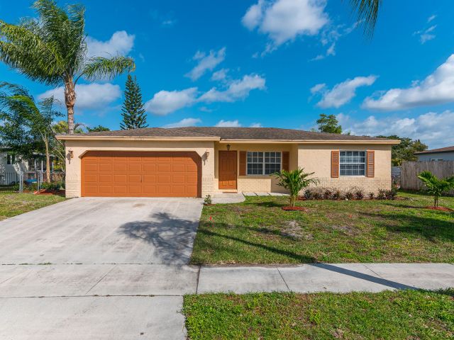 Дом в аренду по адресу 10905 Eureka Street - фото 6830537