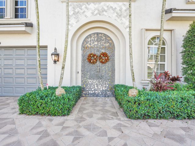 Продажа дома по адресу 6654 Grande Orchid Way - фото 6816666