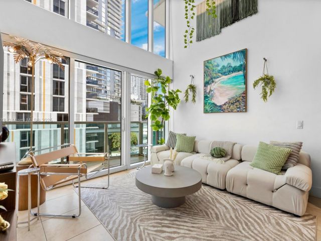 Продажа квартиры #510 - фото 7490725