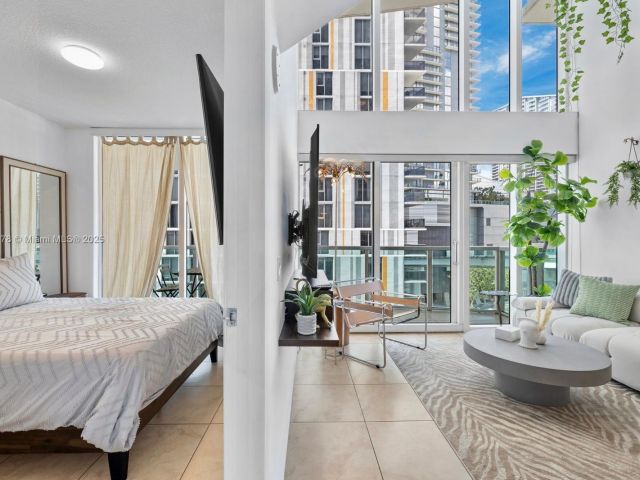 Продажа квартиры #510 - фото 7490737