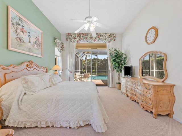 Продажа дома по адресу 12181 Rockledge Circle - фото 6816071