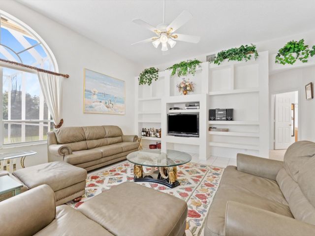 Продажа дома по адресу 12181 Rockledge Circle - фото 6816073