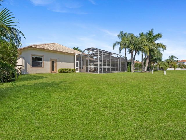 Продажа дома по адресу 12181 Rockledge Circle - фото 6816081