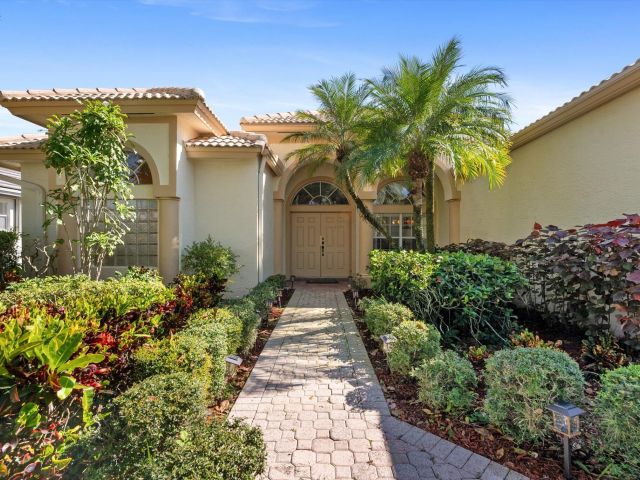 Продажа дома по адресу 12181 Rockledge Circle - фото 6816082