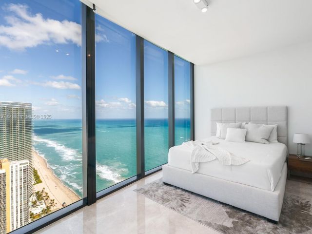 Продажа квартиры #5105 - фото 6836392