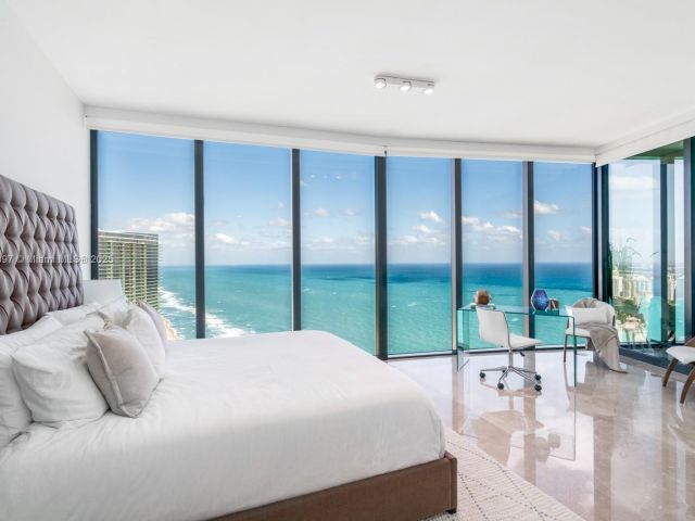 Продажа квартиры #5105 - фото 6836406