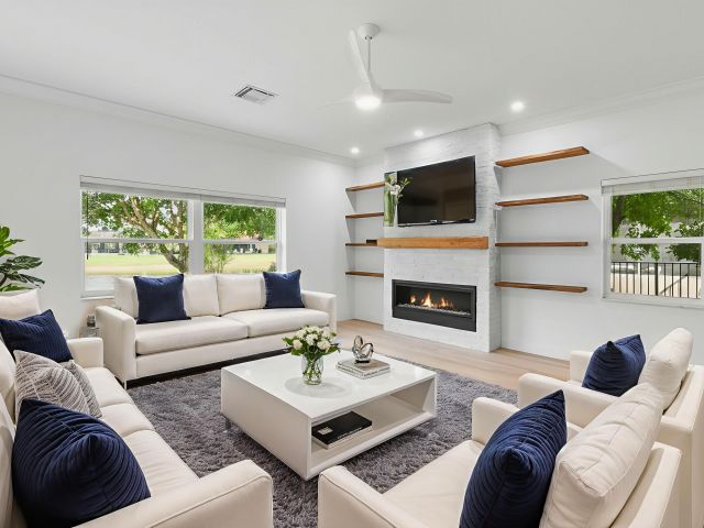 Продажа дома по адресу 9863 Royal Cardigan Way - фото 6816030