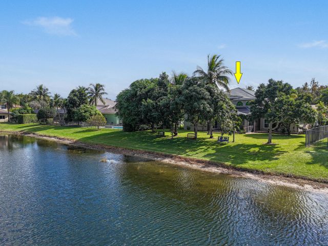 Продажа дома по адресу 9863 Royal Cardigan Way - фото 6816039