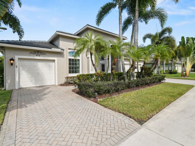 Продажа дома по адресу 9863 Royal Cardigan Way - фото 6816043