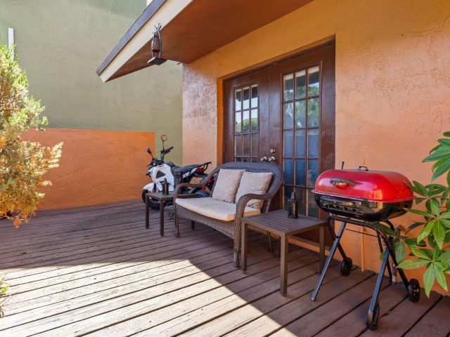 Продажа дома по адресу 940 SW 96th Avenue - фото 6830887