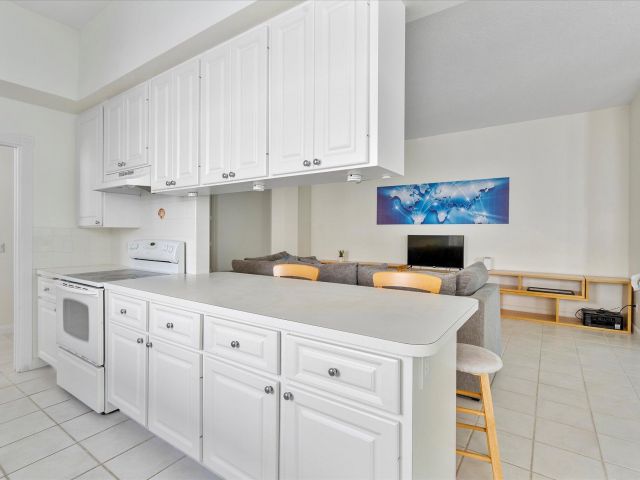 Продажа дома по адресу 2563 James River Road - фото 6815020