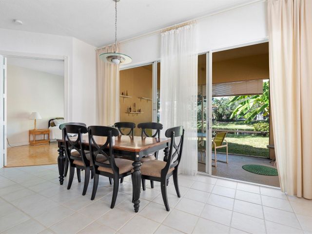 Продажа дома по адресу 2563 James River Road - фото 6815021