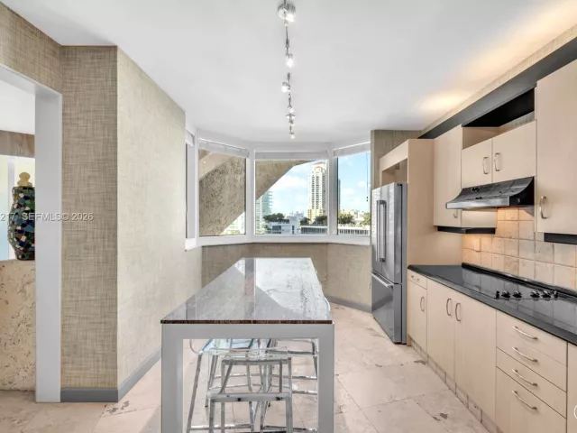 Продажа квартиры #906 - фото 6817317