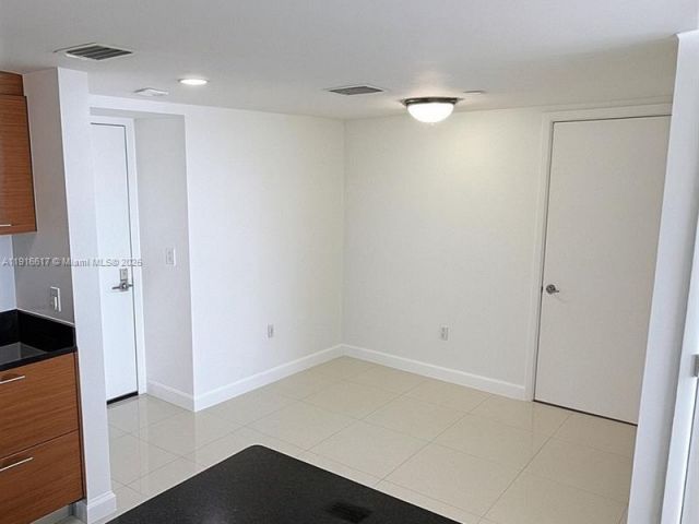 Продажа квартиры #2505 - фото 6817562