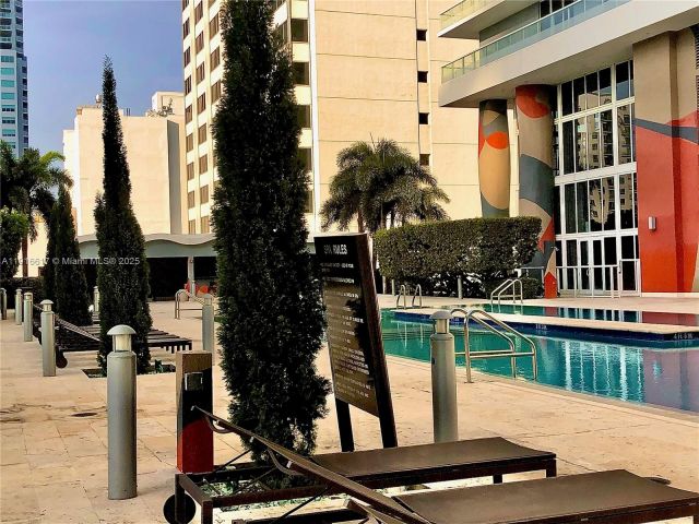 Продажа квартиры #2505 - фото 6817572