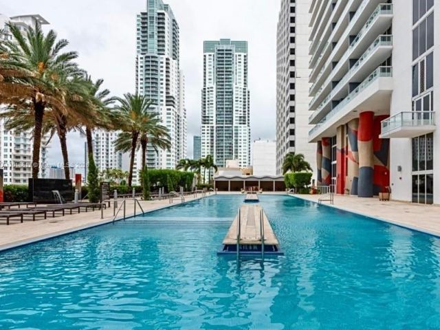 Продажа квартиры #2505 - фото 6817573