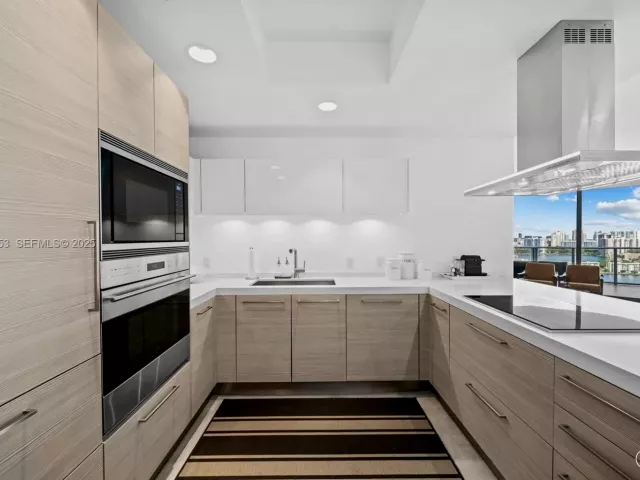 Продажа квартиры #2103 - фото 6851625