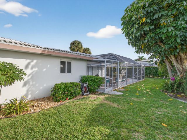 Продажа дома по адресу 171 SW 7 Avenue - фото 6903627