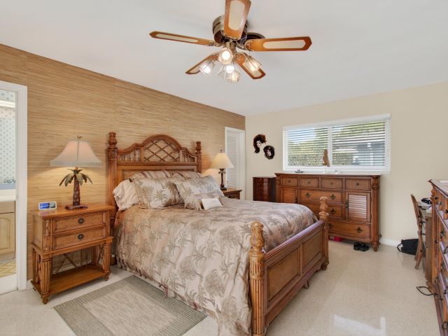 Продажа дома по адресу 171 SW 7 Avenue - фото 6903632