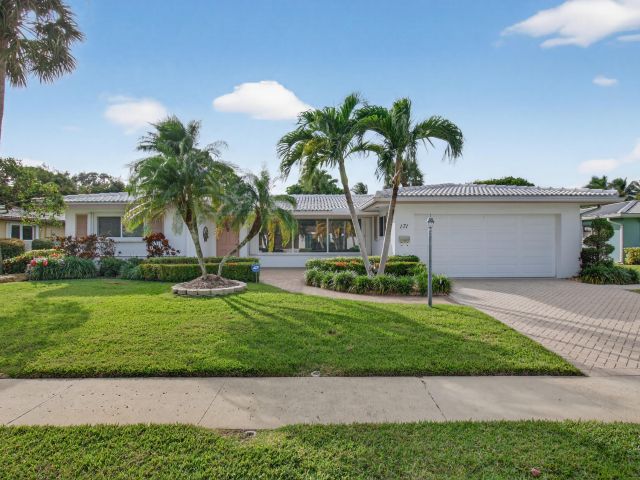 Продажа дома по адресу 171 SW 7 Avenue - фото 6903638