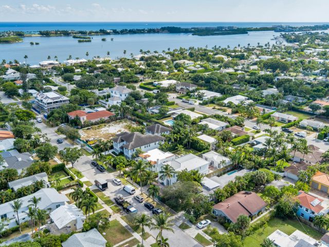 Продажа дома по адресу 244 Cortez Road - фото 6836028