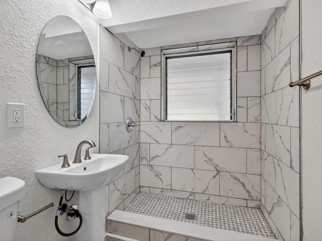 Продажа дома по адресу 1941 Taft Street - фото 6831251