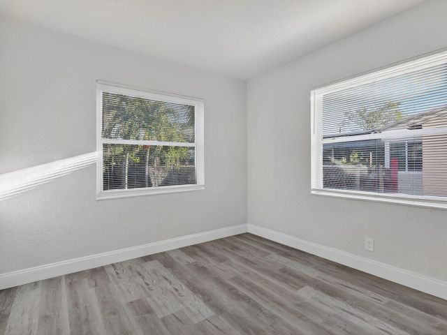 Продажа дома по адресу 1941 Taft Street - фото 6831253