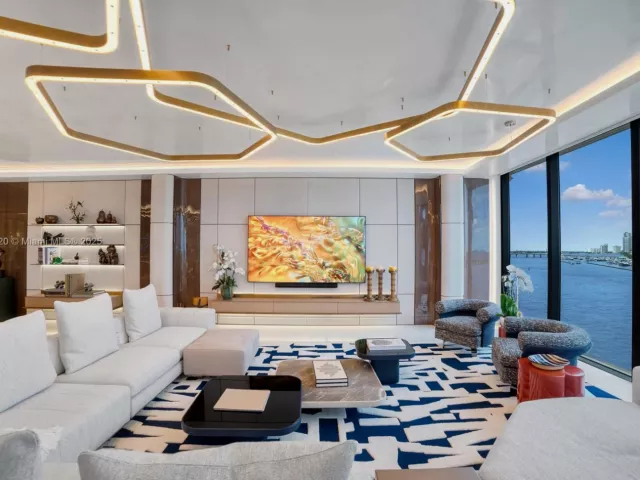 Продажа квартиры #6864 - фото 6822922