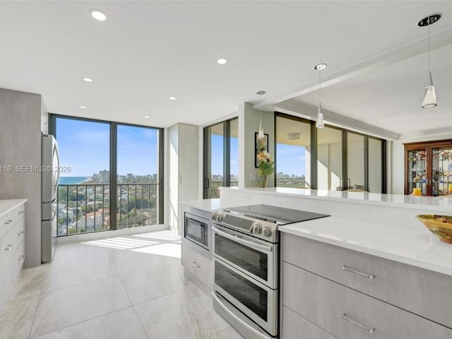 Продажа квартиры #12B - фото 6818242