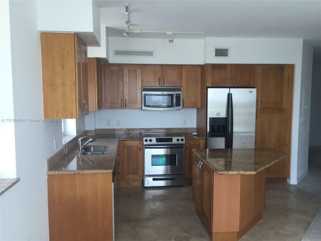 Продажа квартиры #1807W - фото 6837061