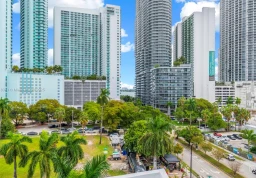 Квартира #708