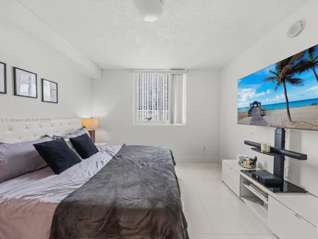 Продажа квартиры #708 - фото 6817474