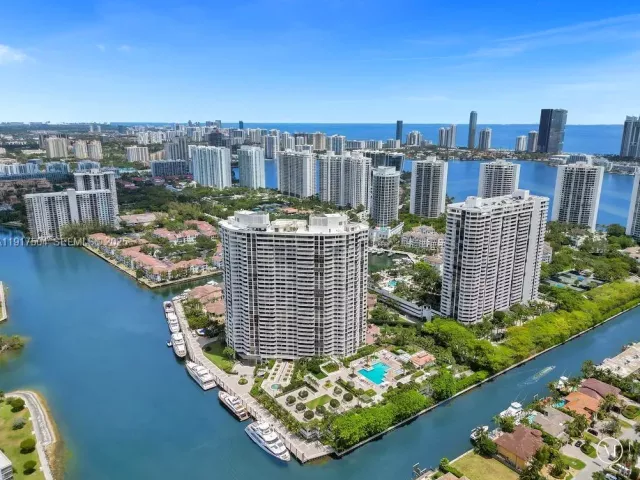 Продажа квартиры #602 - фото 6817775