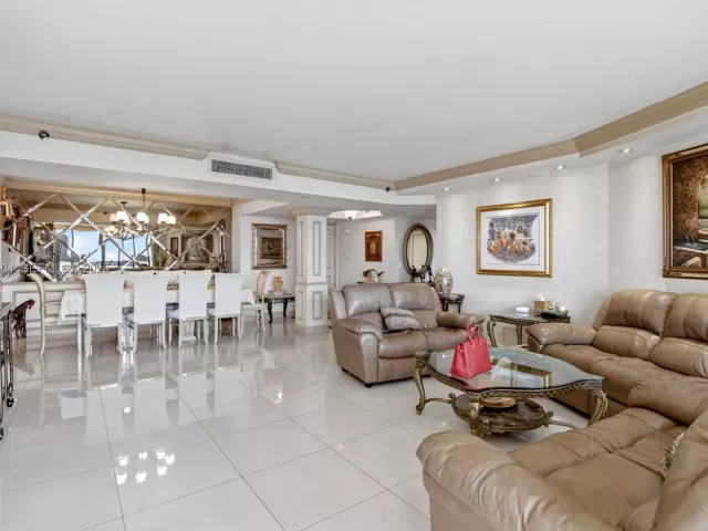 Продажа квартиры #602 - фото 6817781